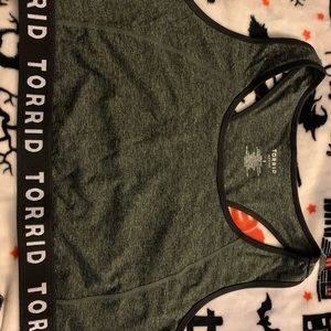 Torrid sports bra size 3